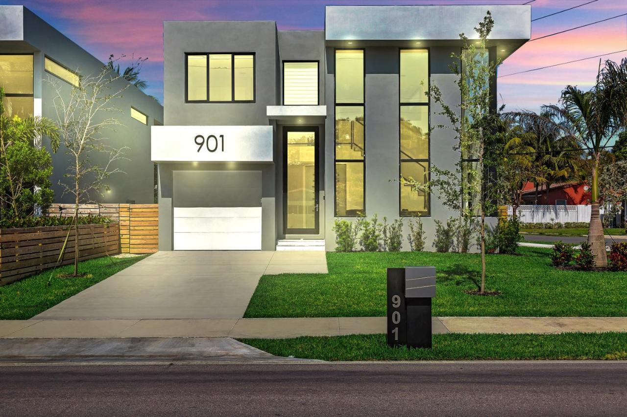 Villaplaya Brand New Home, Modern Style Resort! Fort Lauderdale