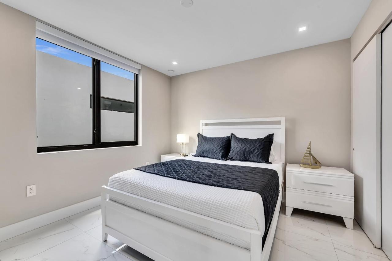 Casa vacanze Villaplaya Brand New Home, Modern Style Resort! *